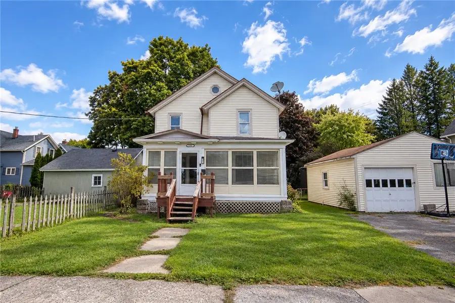108 Elm St, Newark, NY 14513 - #3