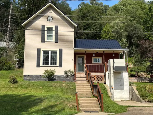 16 Church Street, Ludlow, PA 16333
