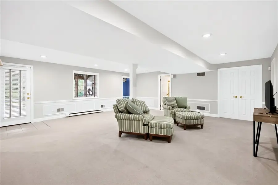 47 New London Road, Pittsford, NY 14534 - #3
