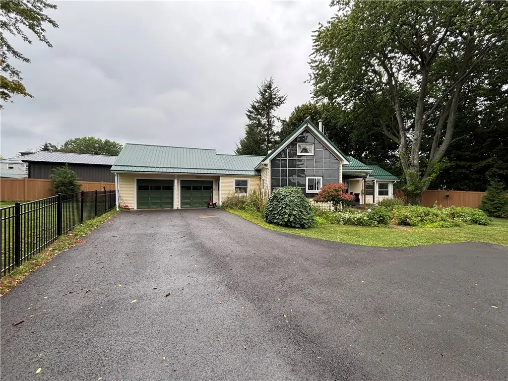 8441 Lummis Street Extension, Sodus Point, NY 14555 - #1