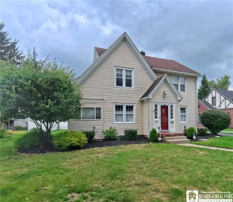 210 Arlington Avenue, Jamestown, NY 14701 - #1
