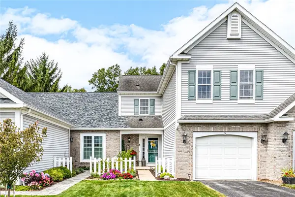 5 Foxe Commons, Rochester, NY 14624