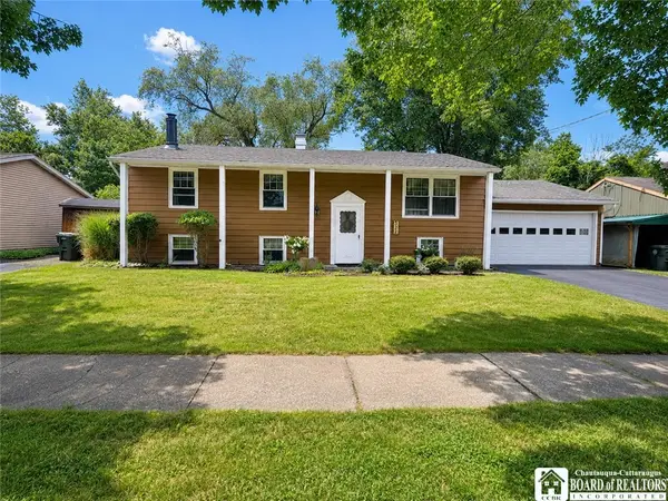 324 E Virginia Boulevard, Jamestown, NY 14701