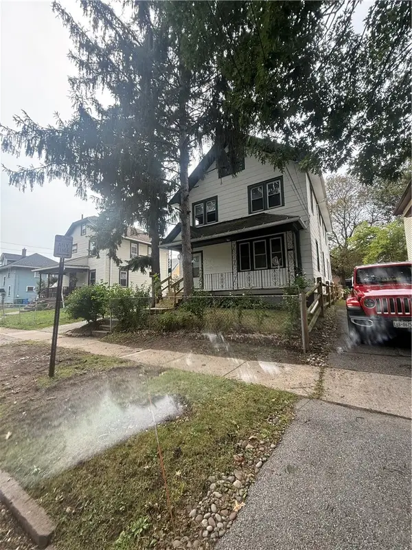 21 Crombie Street, Rochester, NY 14605