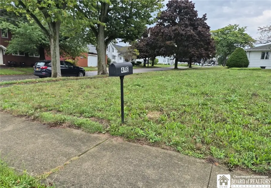 49 E Courtney Street, Dunkirk, NY 14048 - #2