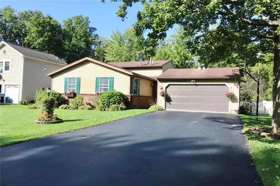 80 Reddick Lane, Rochester, NY 14624 - #2