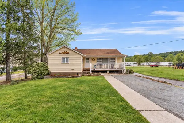 38 Oak Street, Deposit, NY 13754