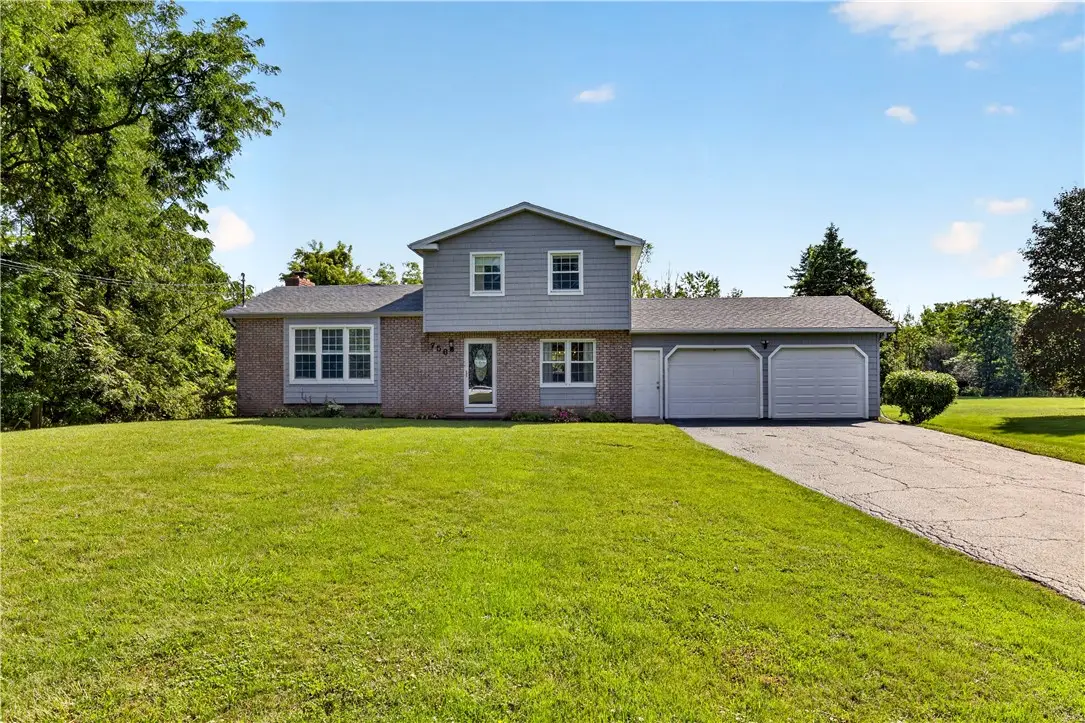 756 Gillett Road, Rochester, NY 14624 - #1
