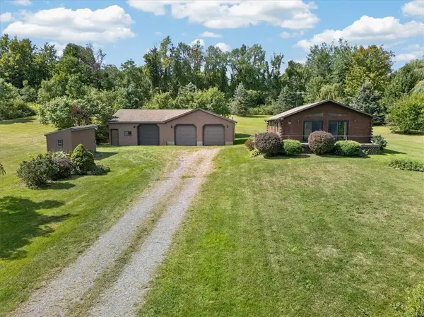 6037 Lasher Road, Wolcott, NY 14590