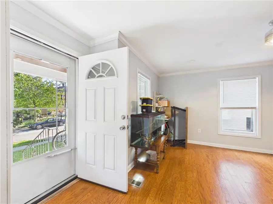 140 Parkwood Avenue, Buffalo, NY 14217 - #3