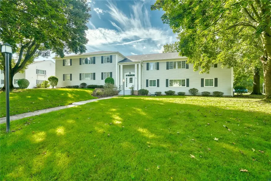 24 Colonial Parkway #B, Pittsford, NY 14534 - #3