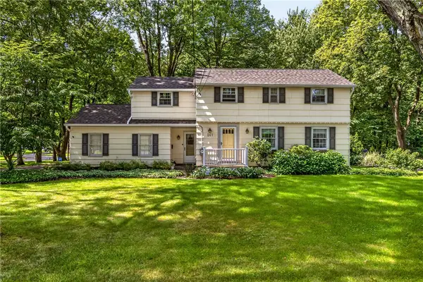 261 South Avenue, Webster, NY 14580