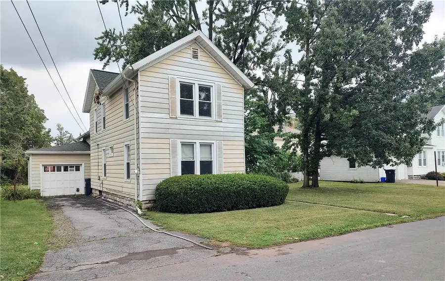 12 John Street, Seneca Falls, NY 13148 - #2