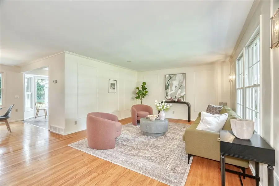 72 Barnfield Road, Pittsford, NY 14534 - #3