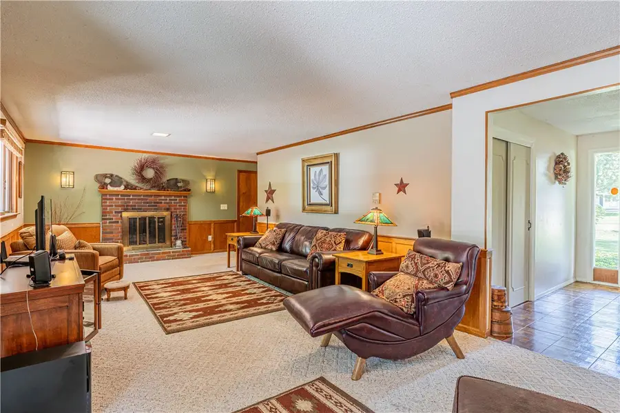 59 Railroad Mills Road, Pittsford, NY 14534 - #3