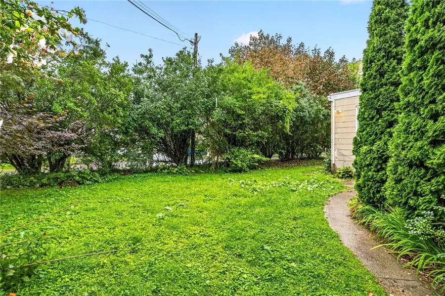 2 Upton Park, Rochester, NY 14607 - #3