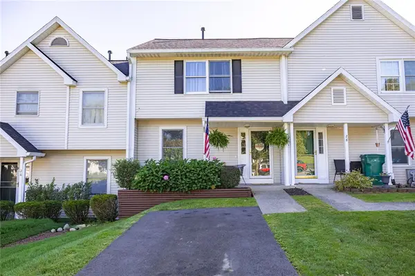 27 Old Meadow Court, Livonia, NY 14487
