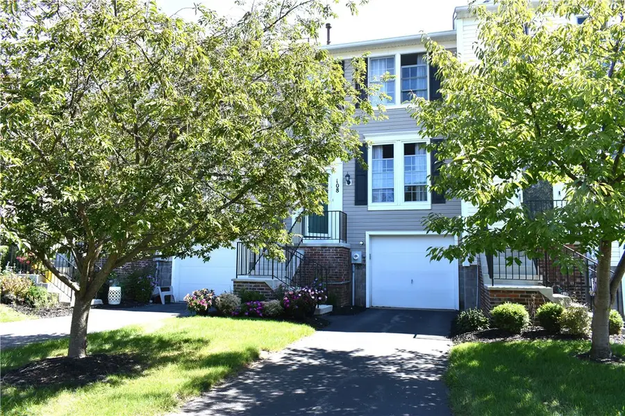 108 Courtshire Lane, Penfield, NY 14526 - #2
