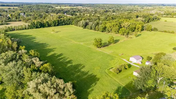 Dewey Road, Shortsville, NY 14548