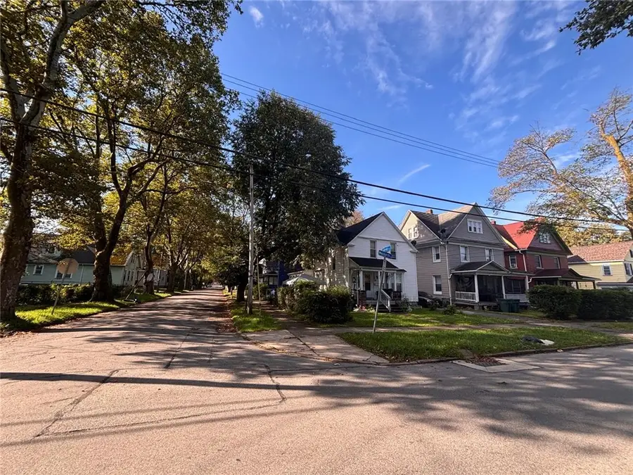 217 Masseth St, Rochester, NY 14606 - #2