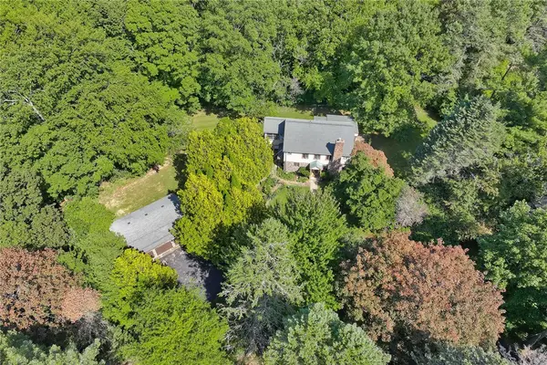 560 Van Alstyne Road, Webster, NY 14580