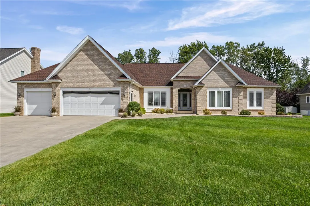 18 Queensland Drive, Spencerport, NY 14559 - #1