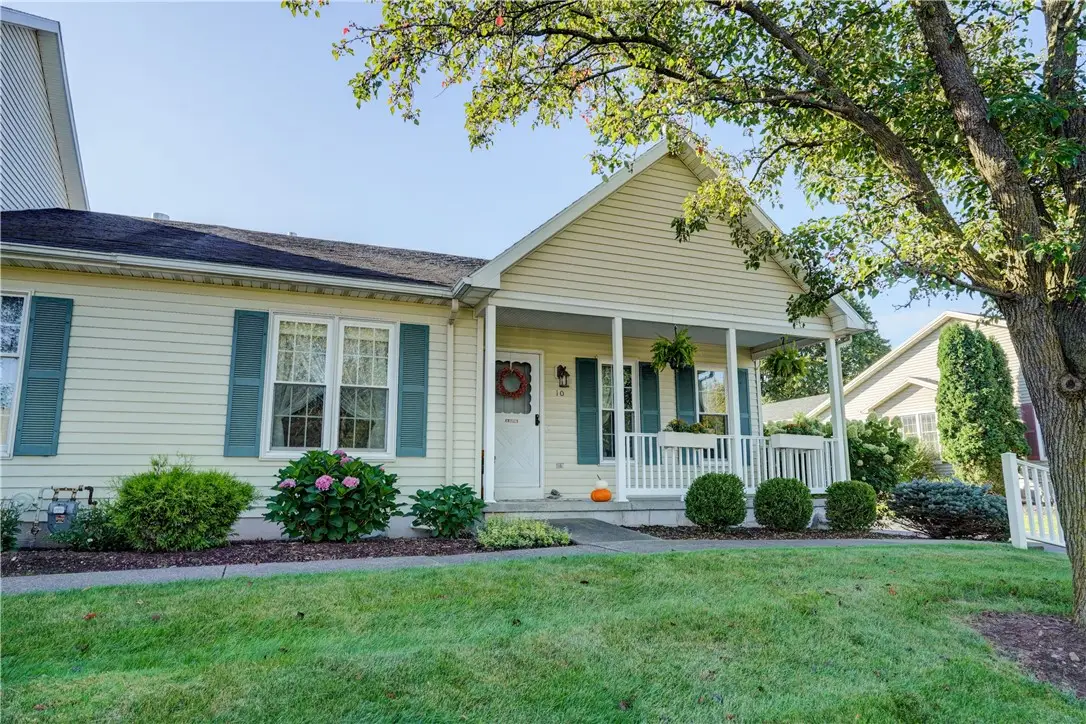 10 Hamlin Drive, Canandaigua, NY 14424 - #1