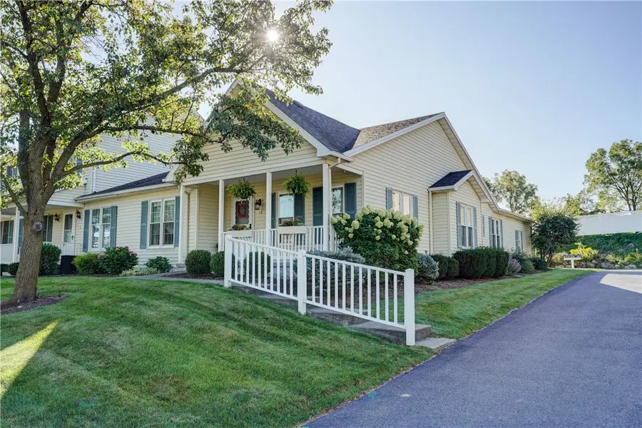 10 Hamlin Drive, Canandaigua, NY 14424 - #2