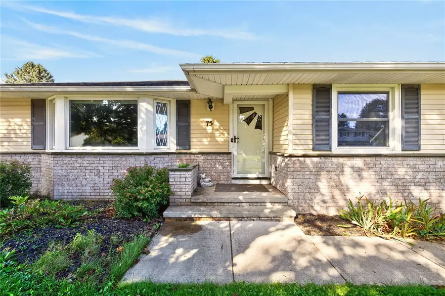 75 Astronaut Drive, Rochester, NY 14609 - #2