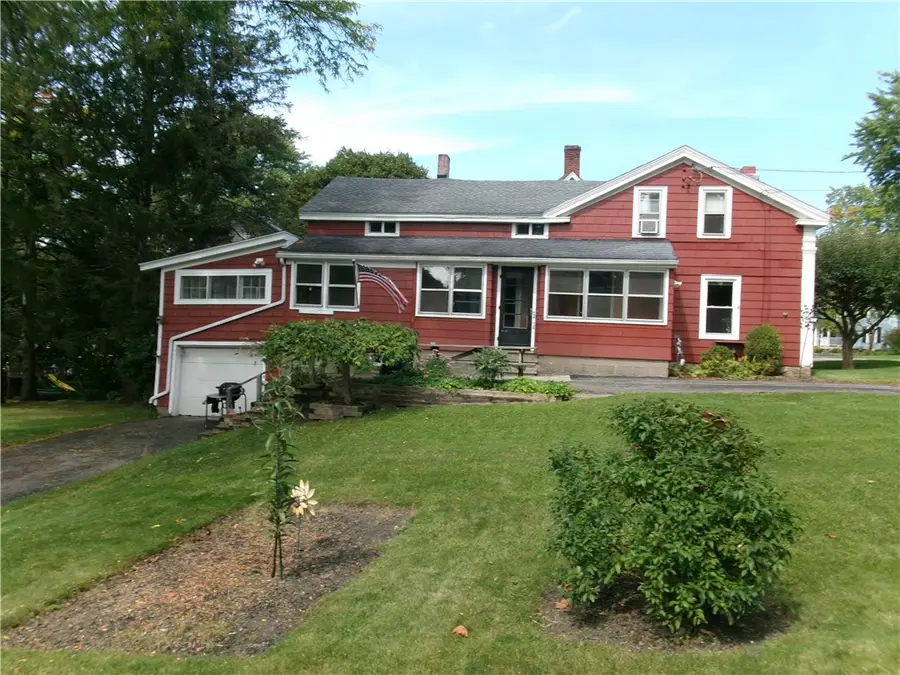 3765 Mill St, Marion, NY 14505 - #2