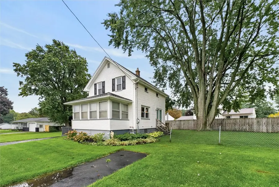 61 Gates Greece Townline Road, Rochester, NY 14606 - #2
