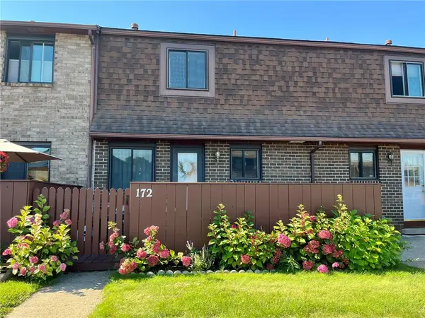172 Surrey Hill Way, Rochester, NY 14623