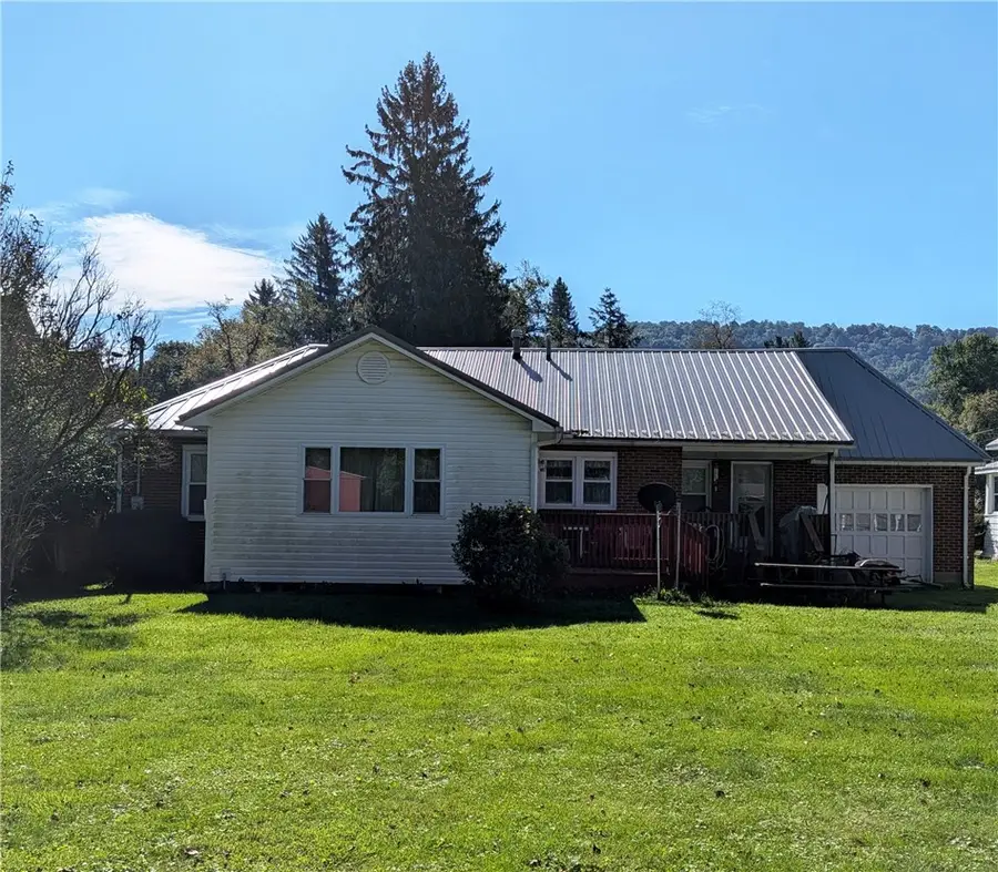 409 E Arnold Avenue, Port Allegany, PA 16743 - #2