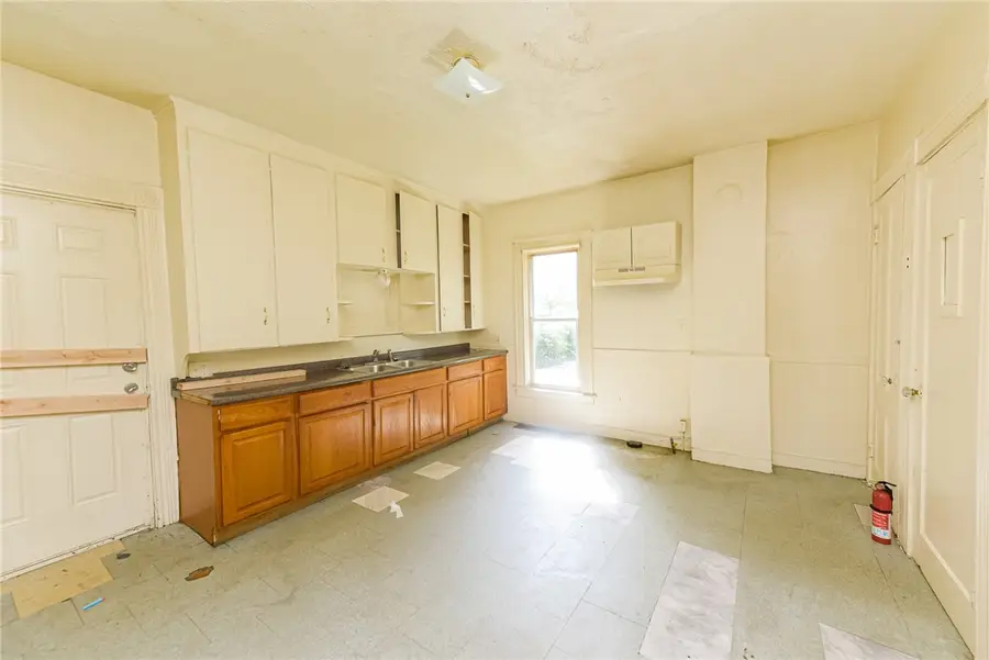 39 Wabash Street, Rochester, NY 14609 - #3