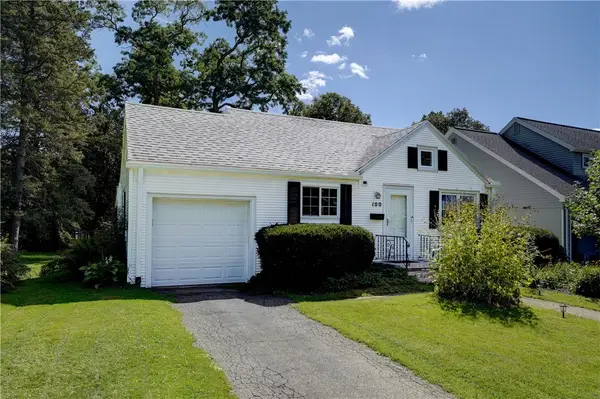 100 Meadowbrook Road, Rochester, NY 14620