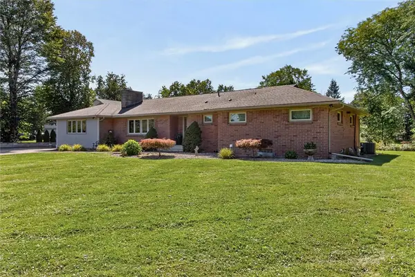 1625 Five Mile Line Road, Penfield, NY 14526