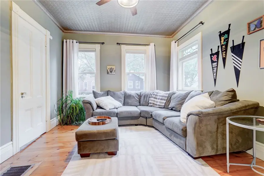 29 Benton Street, Rochester, NY 14620 - #3