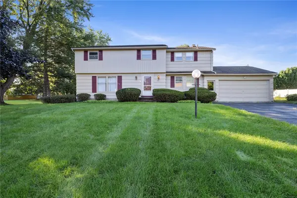185 Viennawood Drive, Rochester, NY 14618