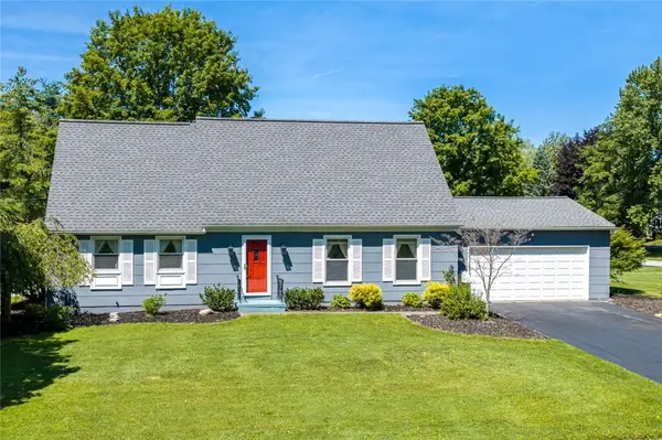93 Glen Acre Drive, Pittsford, NY 14534