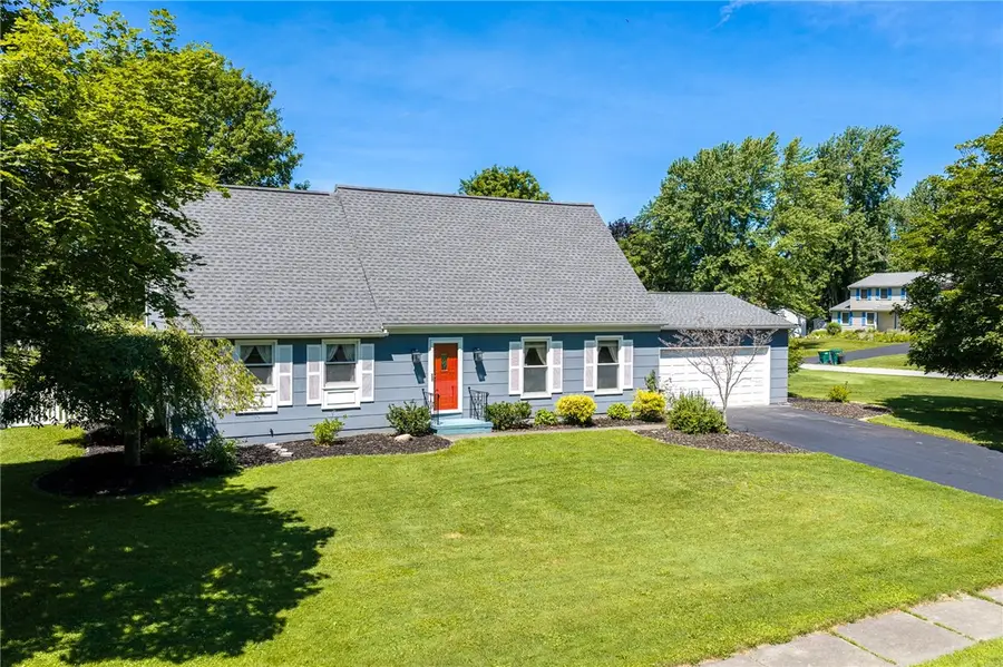 93 Glen Acre Drive, Pittsford, NY 14534 - #2