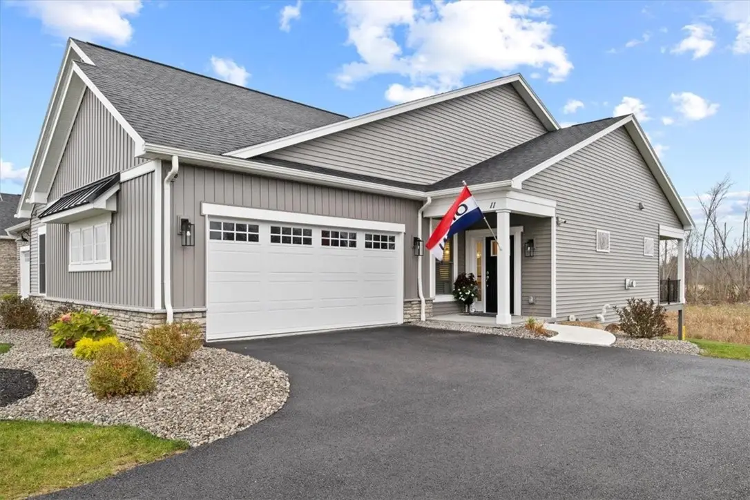 11 Cedarway Circle #240, Webster, NY 14580 - #1