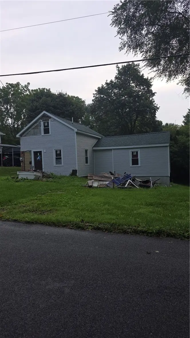 37 S Wayne Street, Phelps, NY 14532 - #3