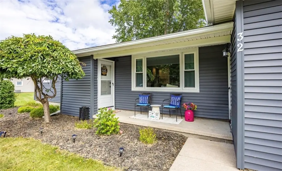 32 Kaywood Drive, Rochester, NY 14626 - #2