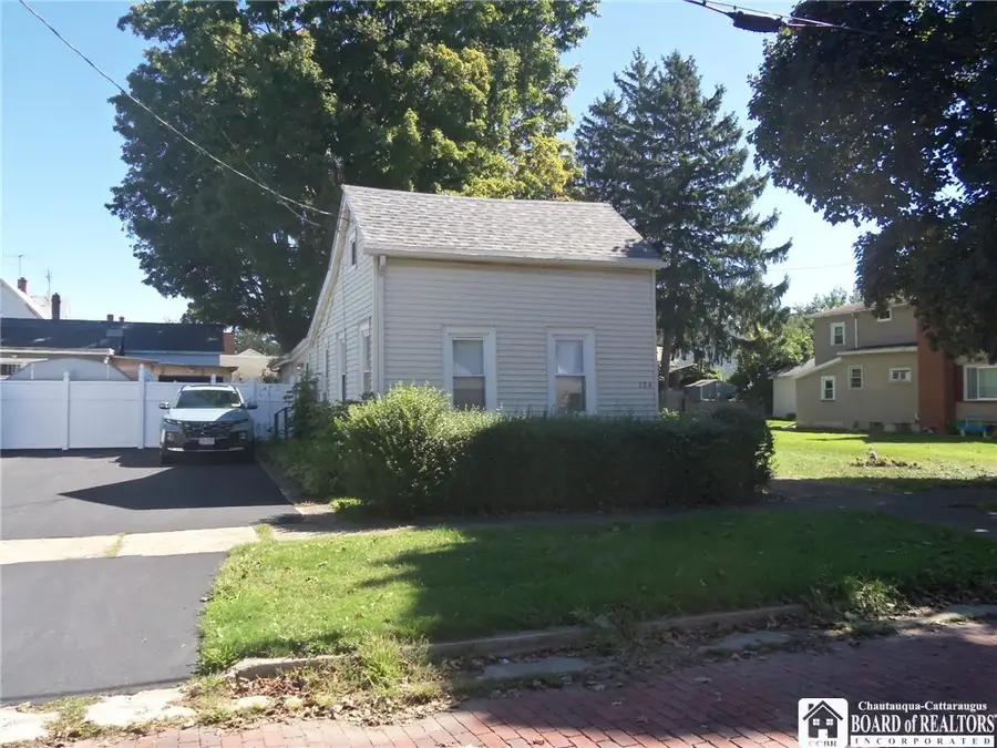 104 S Gazelle Street, Dunkirk, NY 14048 - #2