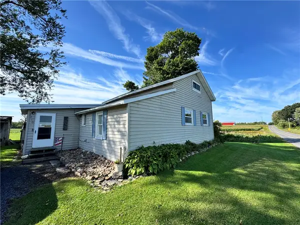1410 Story Rd Road, Waterloo, NY 13165