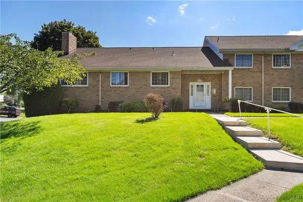 15A Veldor Park, Rochester, NY 14612