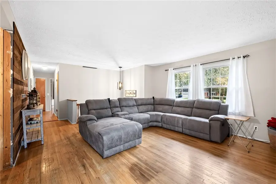502 El Mar Drive, Greece, NY 14616 - #3