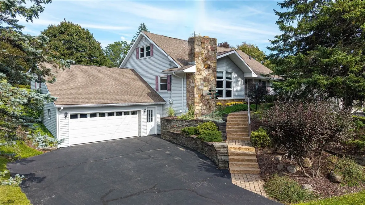 44 Hillcrest Dr, Victor, NY 14564 - #1