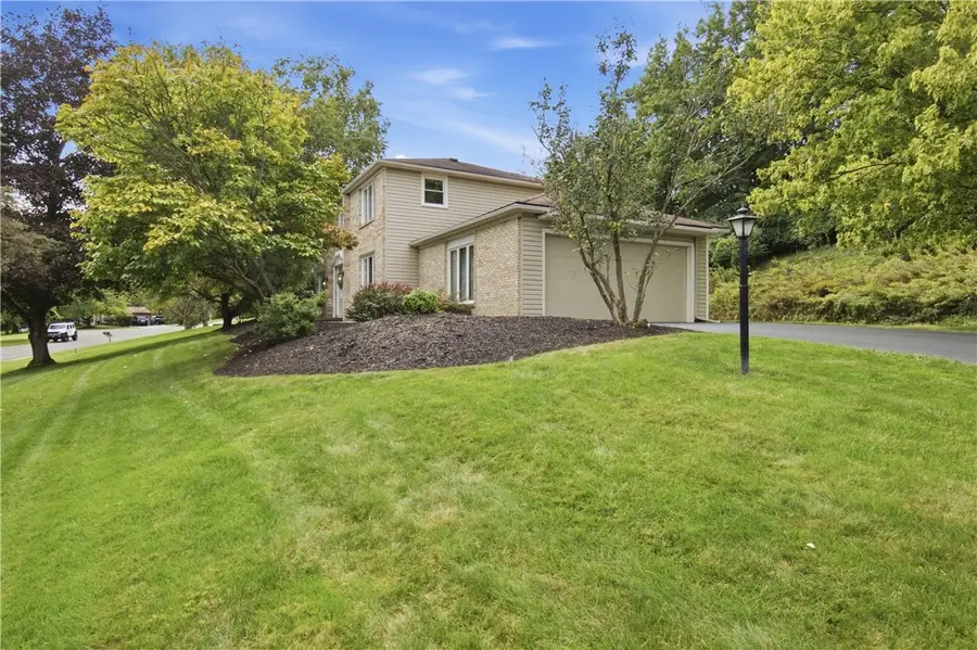 19 Sandpiper Hl, Fairport, NY 14450 - #3