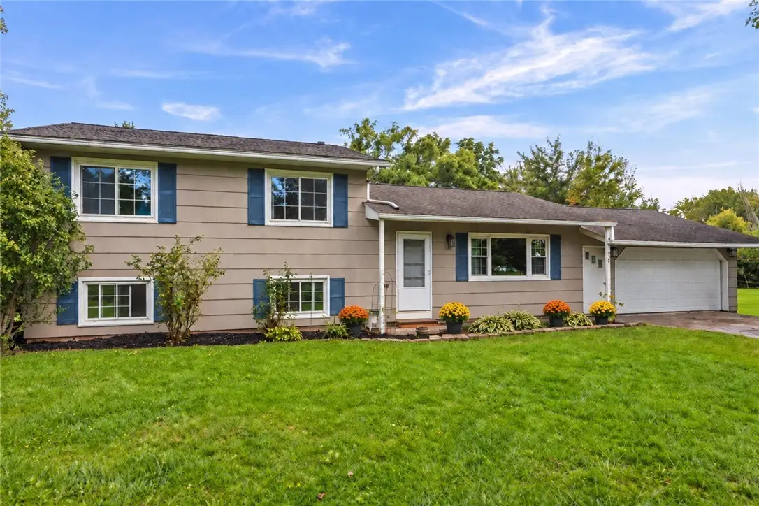 12 Spicewood Lane, Rochester, NY 14624 - #1